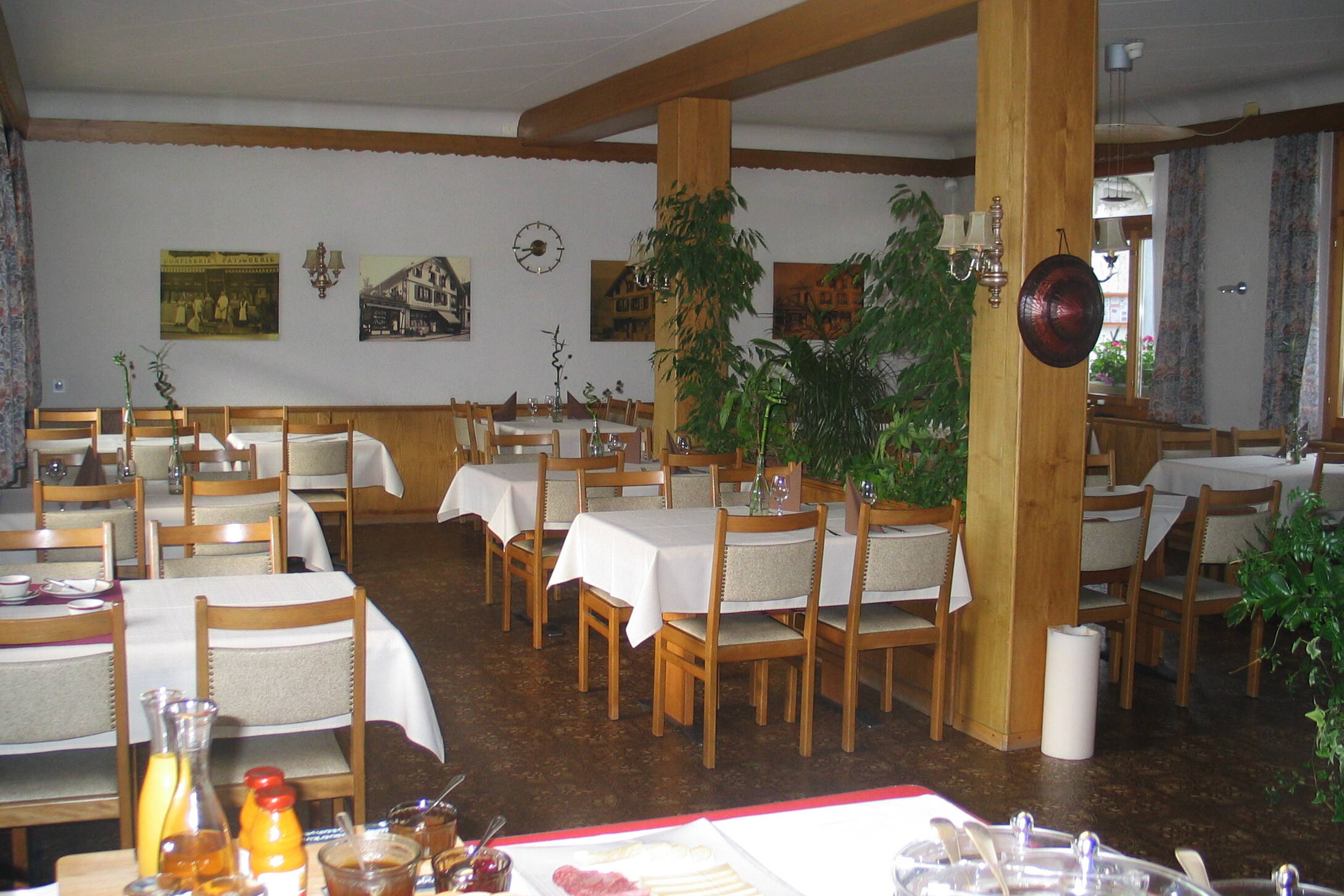 2006 – Restaurant